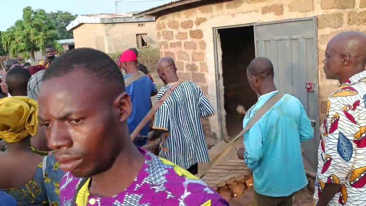 tuo sitafa de tiégana le 23 avril 2023 à tiegana Au funérailles de Tuo ladji