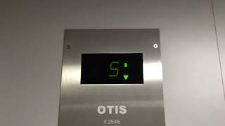 Otis lift E2545 Otis elevator E2545