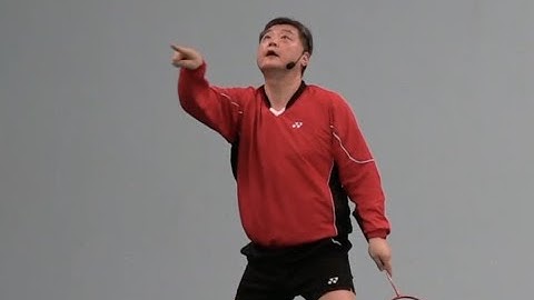 Badminton Footwork Skills-Forehand Clear Step Right Rear Side Jump Step-Right & Wrong Way