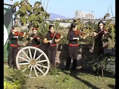 პოპური - ანსამბლი \"სი-მი\"