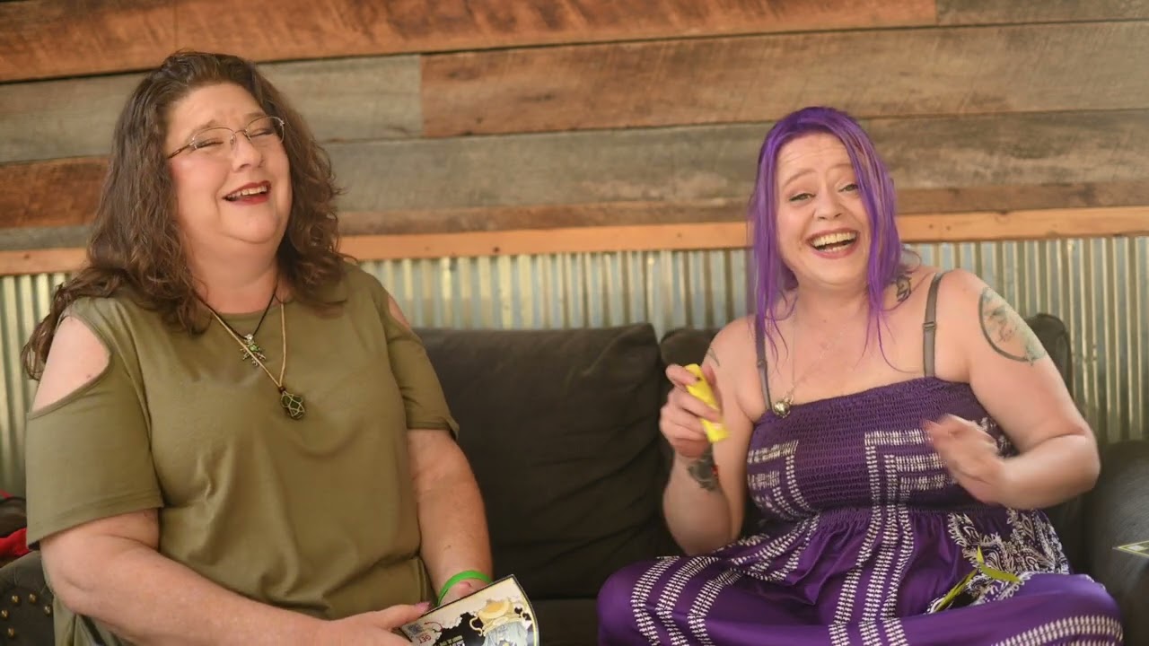 🔥 North CannaCup Elevation Two & Three Distalite Vape Box Unboxing + Review | Besties Try It Out!