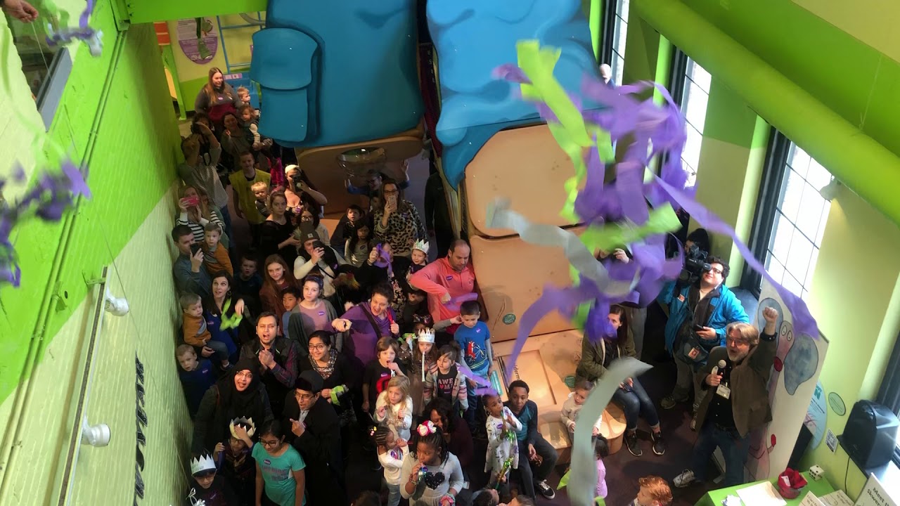 Pops and Noon Years Eve at the Kidzeum.