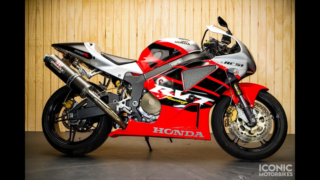 セントポーリア 2001 Honda RC51 (Boeddeker Collection) – Iconic Motorbike Auctions