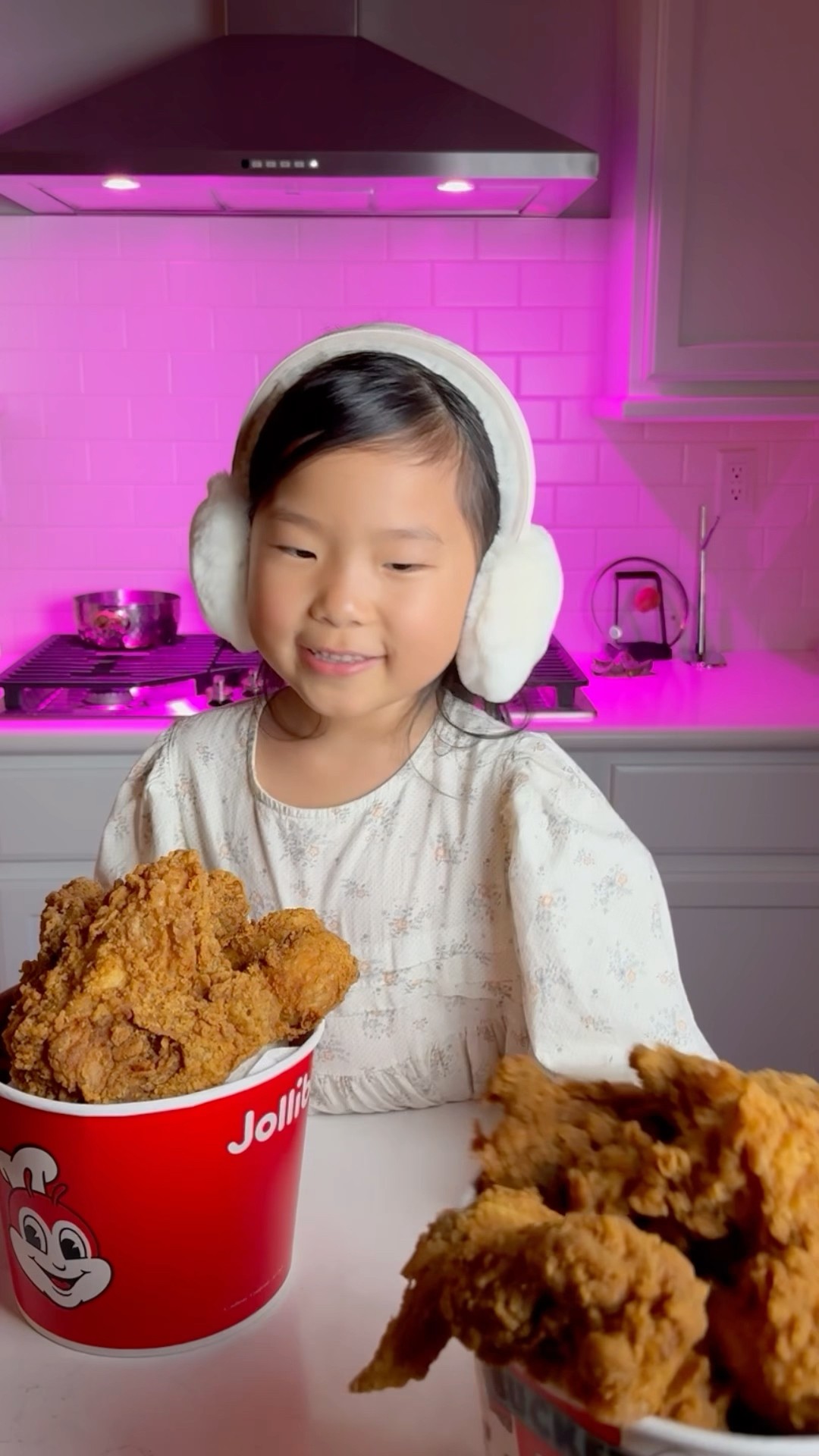 Jollibee or KFC? (Part 4)