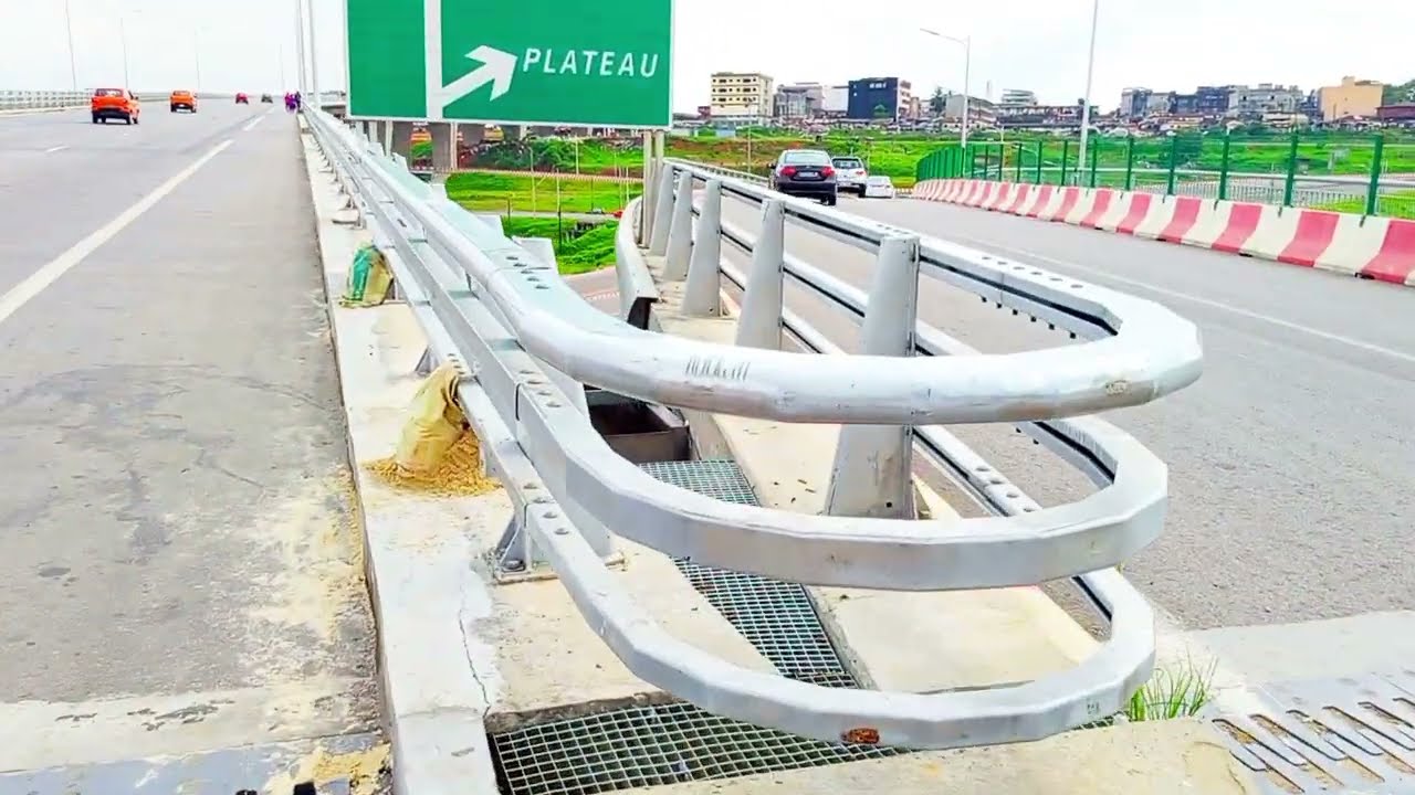 Aucun Endroit Ne Peut Égaler Le Carrefour Quatrième Pont d'Abidjan 