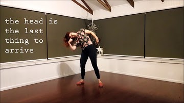 The 4 Footworks of Chicote (Headflick / Headroll). Zouk Technique Training for Ladies