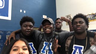 Famous Vlog Day 1: LiFe Of A sHaRk Profile