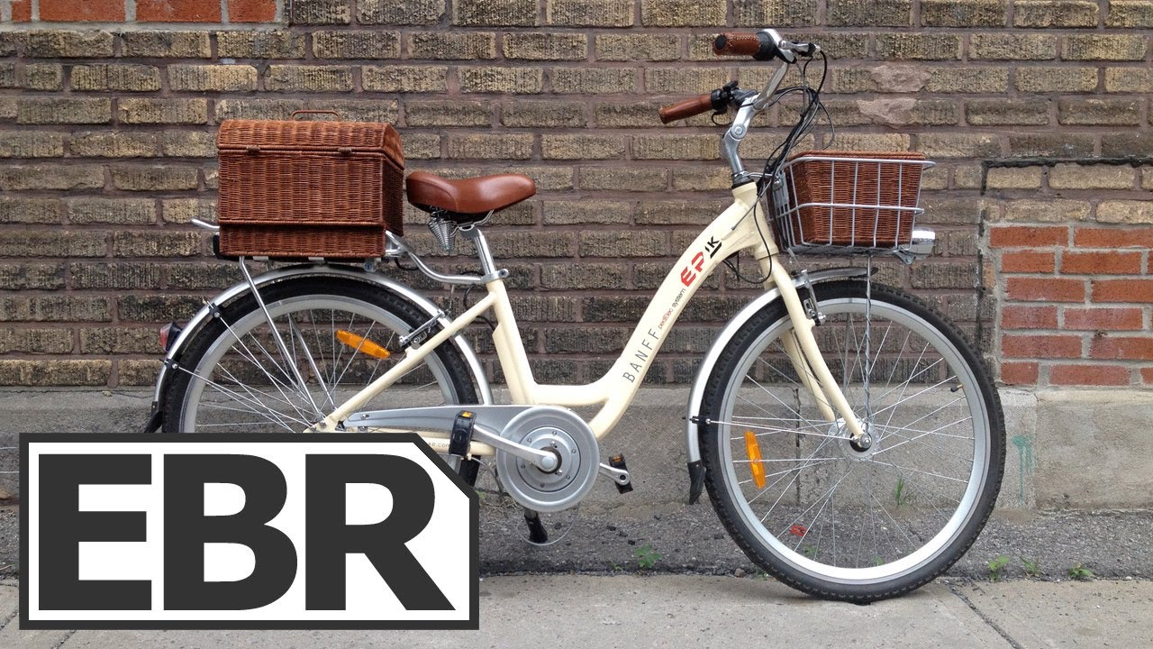 cute bikes with baskets