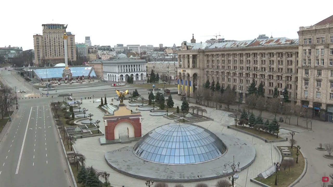 Ukrainian National Anthem in Maidan Square, Kyiv