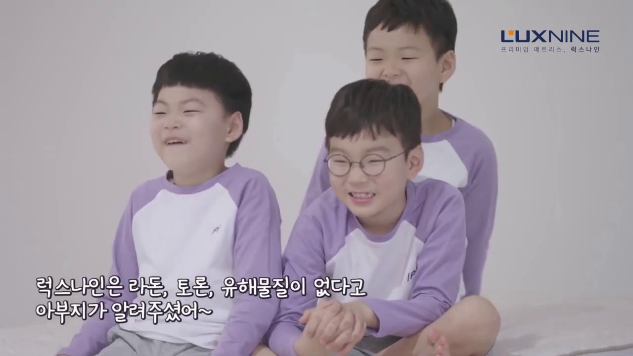 Daehan Minguk Manse 2019 - YouTube