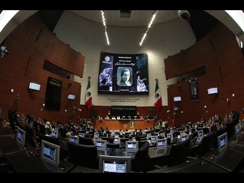 Sesión Solemne para conmemorar los 100 años del arribo a México de la poetisa Gabriela Mistral.