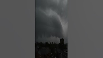 Thumbnail of Lightning Strikes Storm Is Coming