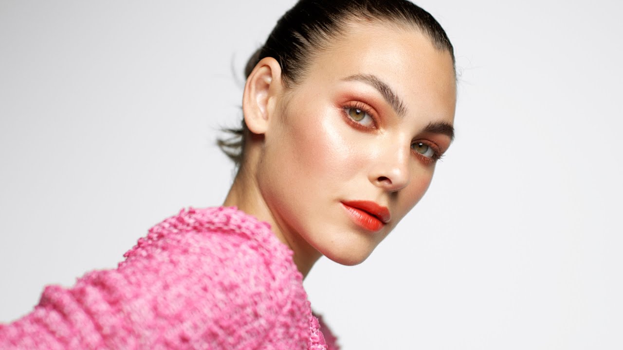 Chanel Les Beiges Makeup Summer 2022 Campaign