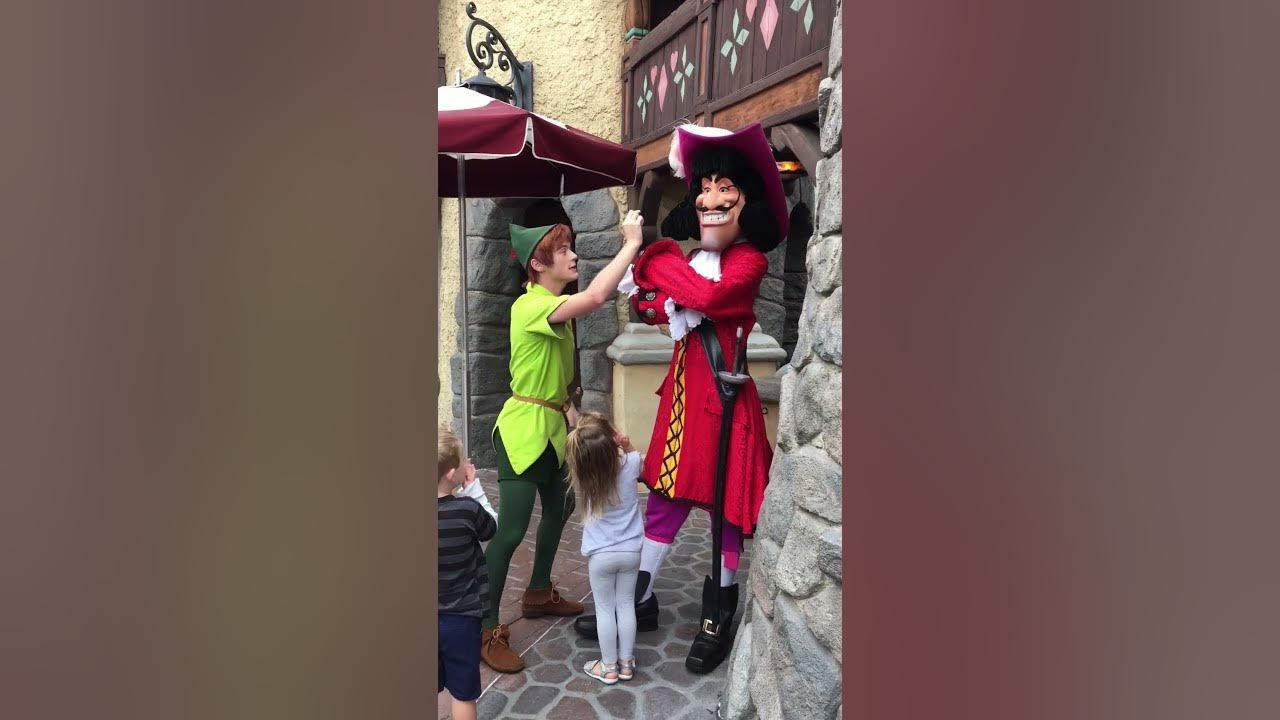 Peter Pan Tries to Scare Captain Hook and Fails Miserably #Disneyland #