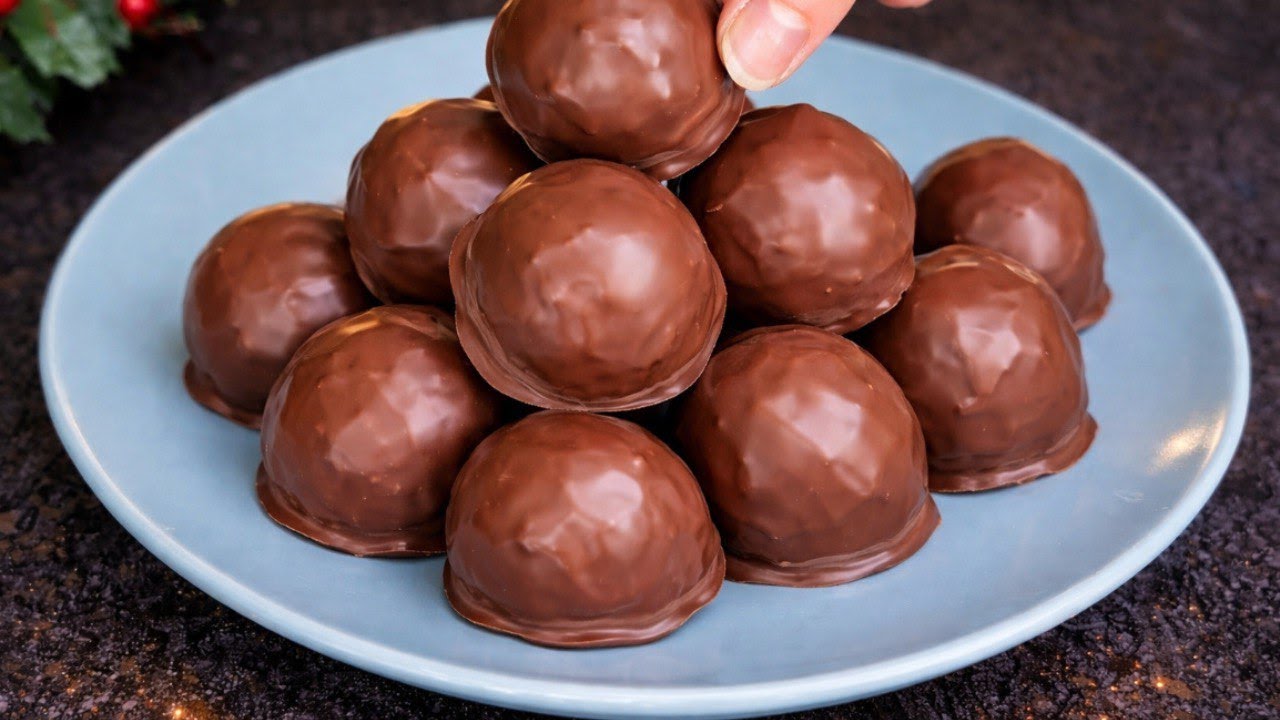 Tiramisu Bällchen in 10 Minuten! Ein hausgemachtes Dessert, das nicht gebacken werden muss!