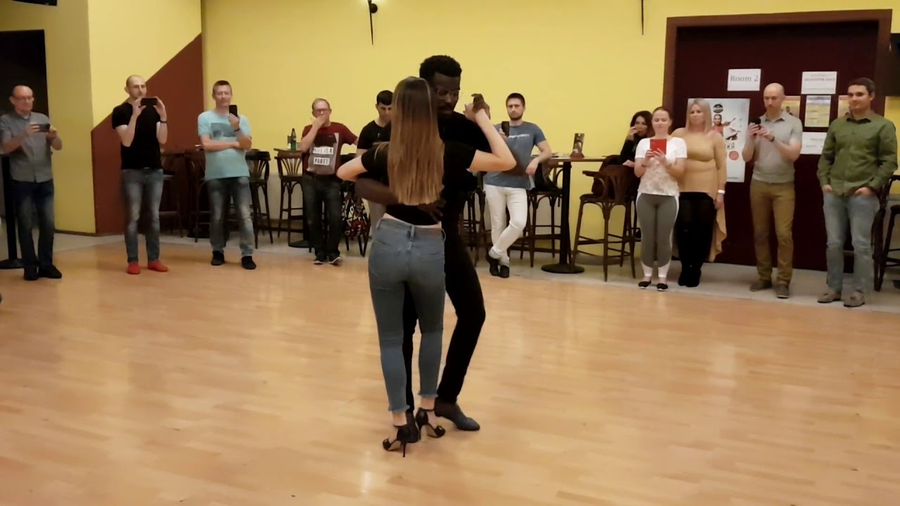 Arnold Bunda & Jelena – Kizomba @Mekuia 2019