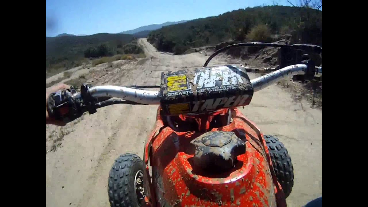 Bombardier ds650 - YouTube