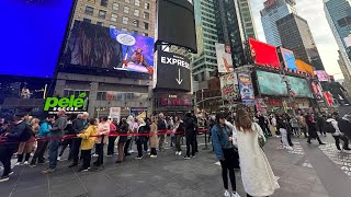 Welcome to New York City💝🗽🇺🇸 Times Square Show💃#dance #timessquare#nuanpainy#nyc #usa #dancers