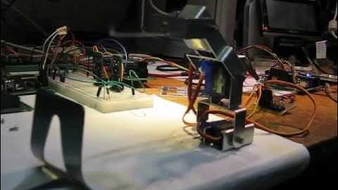 Very cheap NXP MBED controlled RC SERVO based 10$ robotarm demonstration