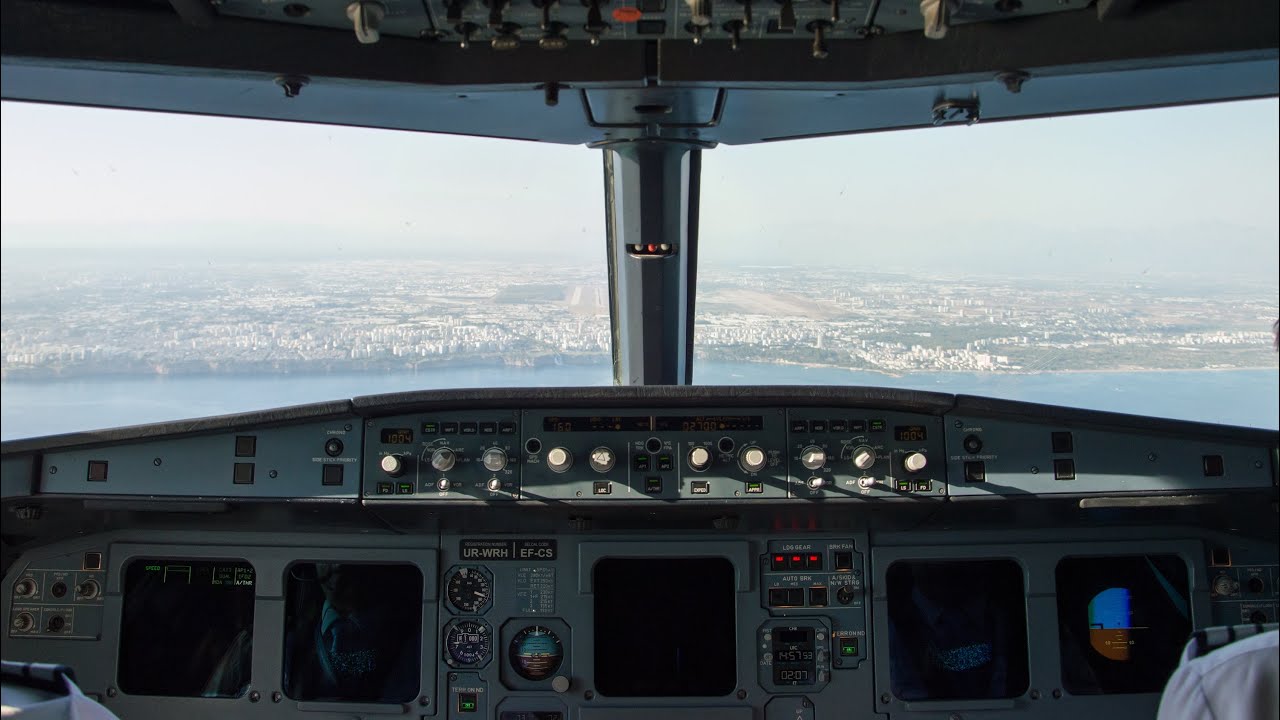 Cockpit view Airbus A-321 | Windrose Airlines | Flight Lviv(LWO)- Antalya(AYT) | 2020 year 🇺🇦🇹🇷
