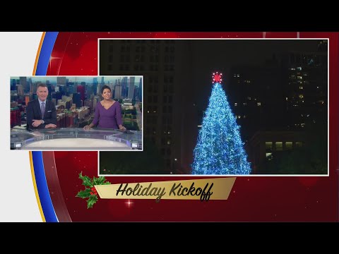 chicago-rings-in-the-holiday-season-with-the-millennium-park-christmas-tree-lighting