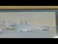فيديو مروع لشخص يطير في الهواء صدمته سيارة بالسعودية 