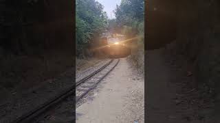 gadi Bula rahi hai