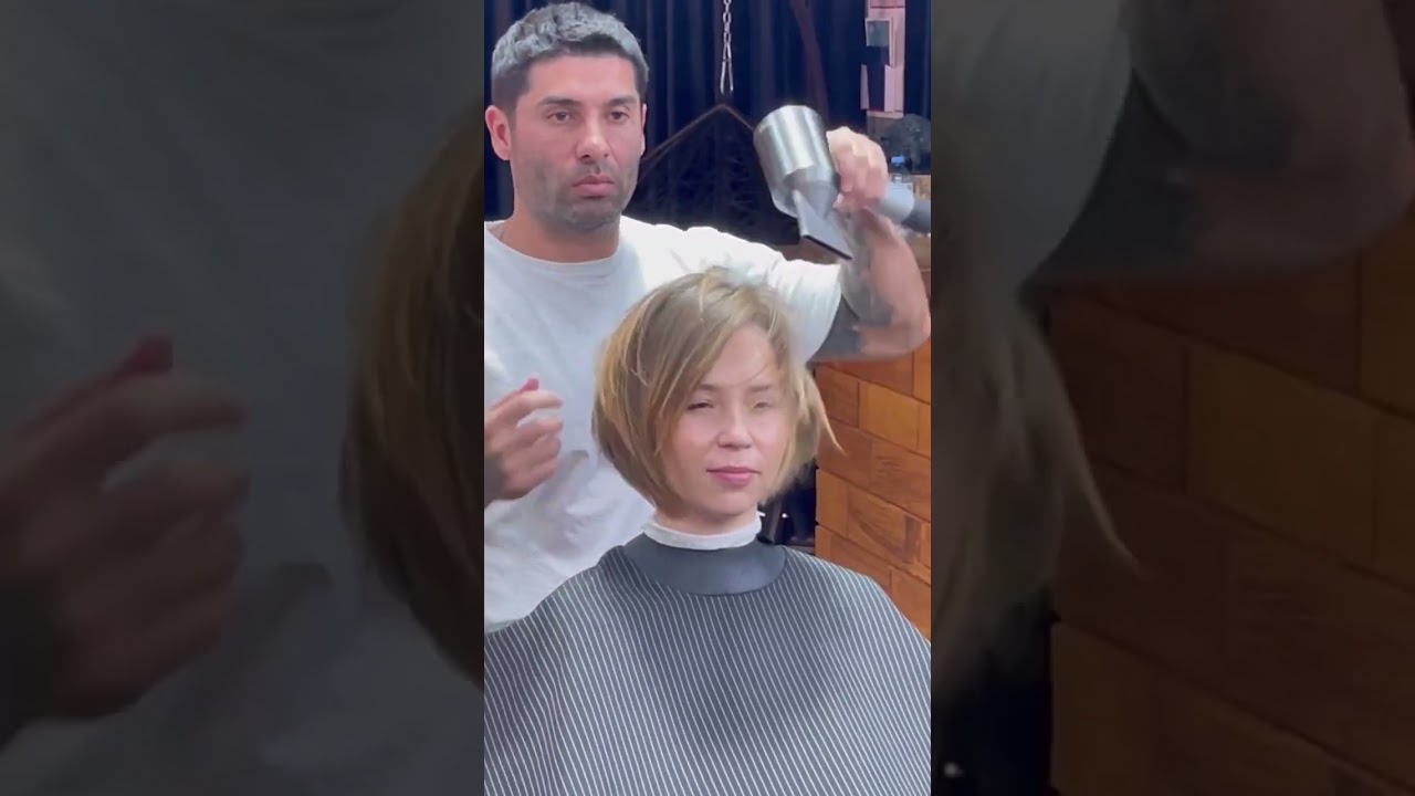 Стрижка Каре выполненная в каскадном стиле ✂ Данный урок доступен по ссылке в описании 👍