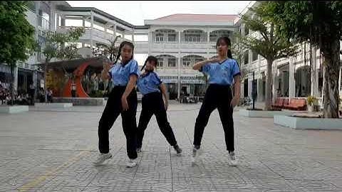 Cuộc thi dance cover Phan Ngọc Hiển - 10B6