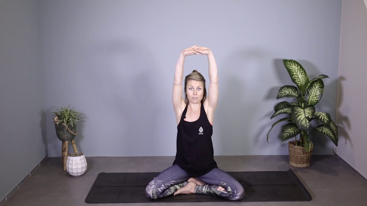 Practice van Happy with Yoga (Trailer) | Happy with Yoga - YouTube