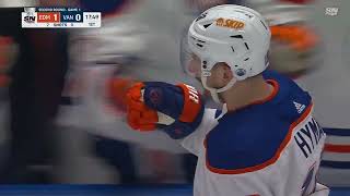 Zach Hyman of the Edmonton Oilers scores PP goal vs Vancouver Canucks Round 2 Game 1 08-05-2024