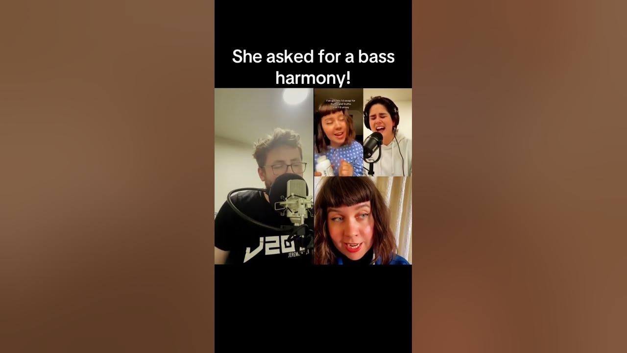 Amazing duet from @Bass_Krispies @elyse_myers ⭐️ #doodles #live