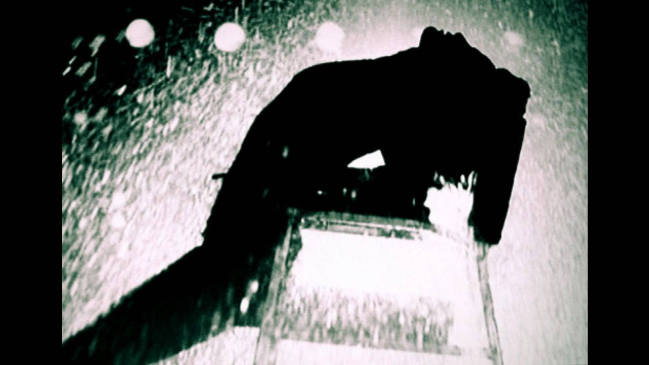 She's a Maniac lyrics