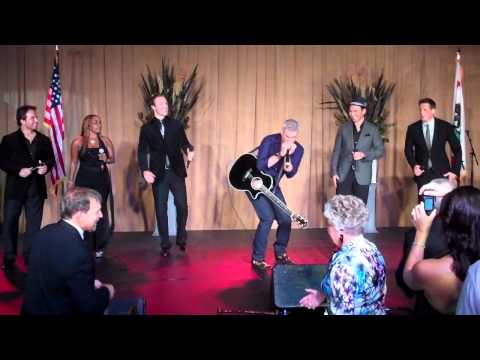 Taylor Hicks & the Canadian Tenors at the 2010 Lif...