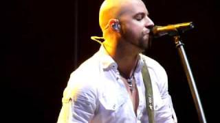 DAUGHTRY "Long Way" Live @ FOL in PEI