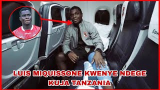 LUIS MIQUISSONE HUYU HAPA KUTUA SIMBA KUSAINI Amepost picha akiwa kwenye Ndege