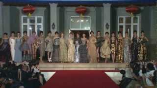 The Vivienne Westwood Red Carpet Capsule Collection At Beijing Fashion Week