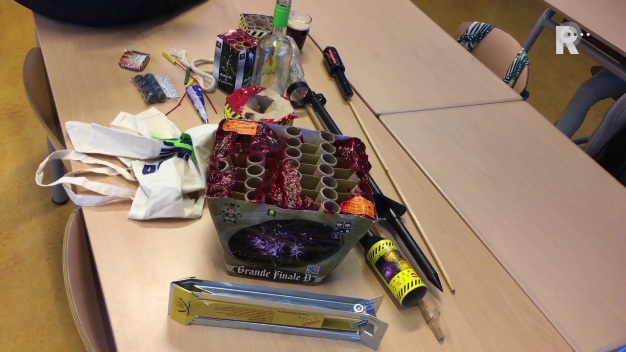 Vuurwerkles op basisschool Maassluis