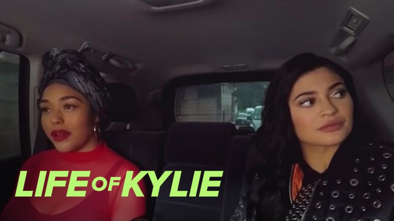 How Kylie Jenner and the Kardashian Family Really Feel About Jordyn Woods ...