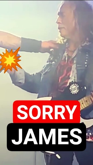 KIRK HAMMETT REACTION WHEN HE ACCIDENTALLY HITS JAMES HETFIELD'S GUITAR (2025) #METALLICA #shorts