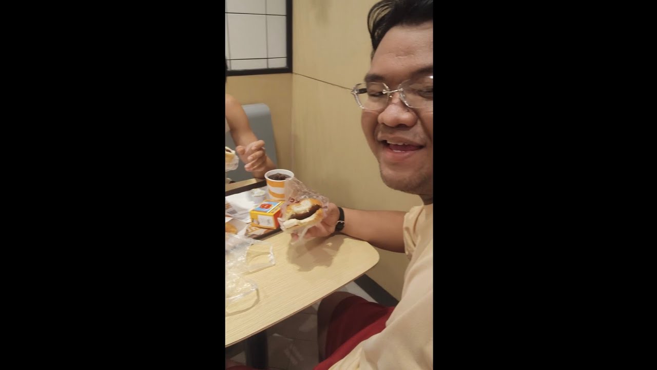 NAG PAPA'S BURGER SA MCDO??? #7