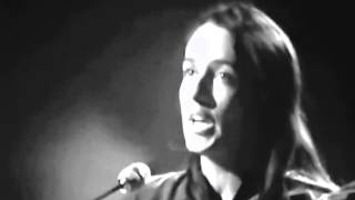 Joan Baez - I&#39;m A Rambler, I&#39;m A Gambler (BBC Television Theatre, London - June 5, 1965)