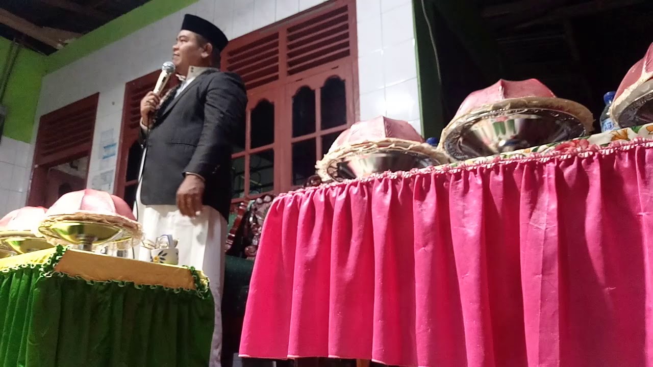 Ceramah Bahasa Bugis Menarik - YouTube