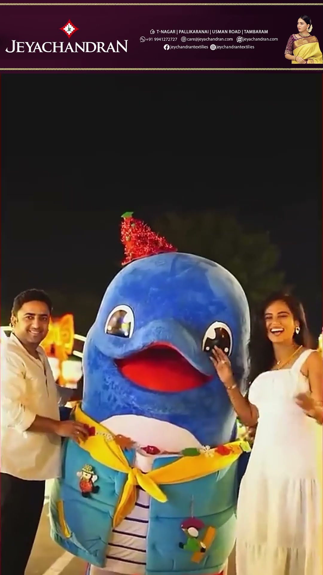 Ramyapandian ? 'கணவருடன் சேர்ந்து Christmas கொண்டாட்டம் ஆரம்பம்..'? Cute Video