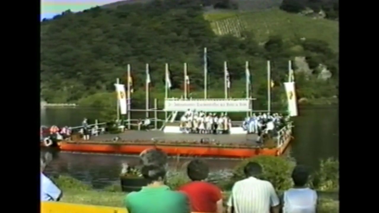 Thames Valley Morris Men in Kröv in 1991 - 2nd Show Performance