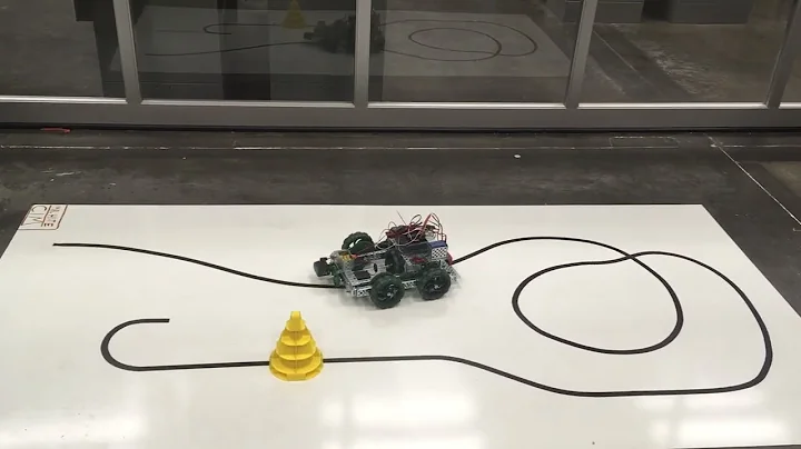 Omni Wheel Robot Follows Course