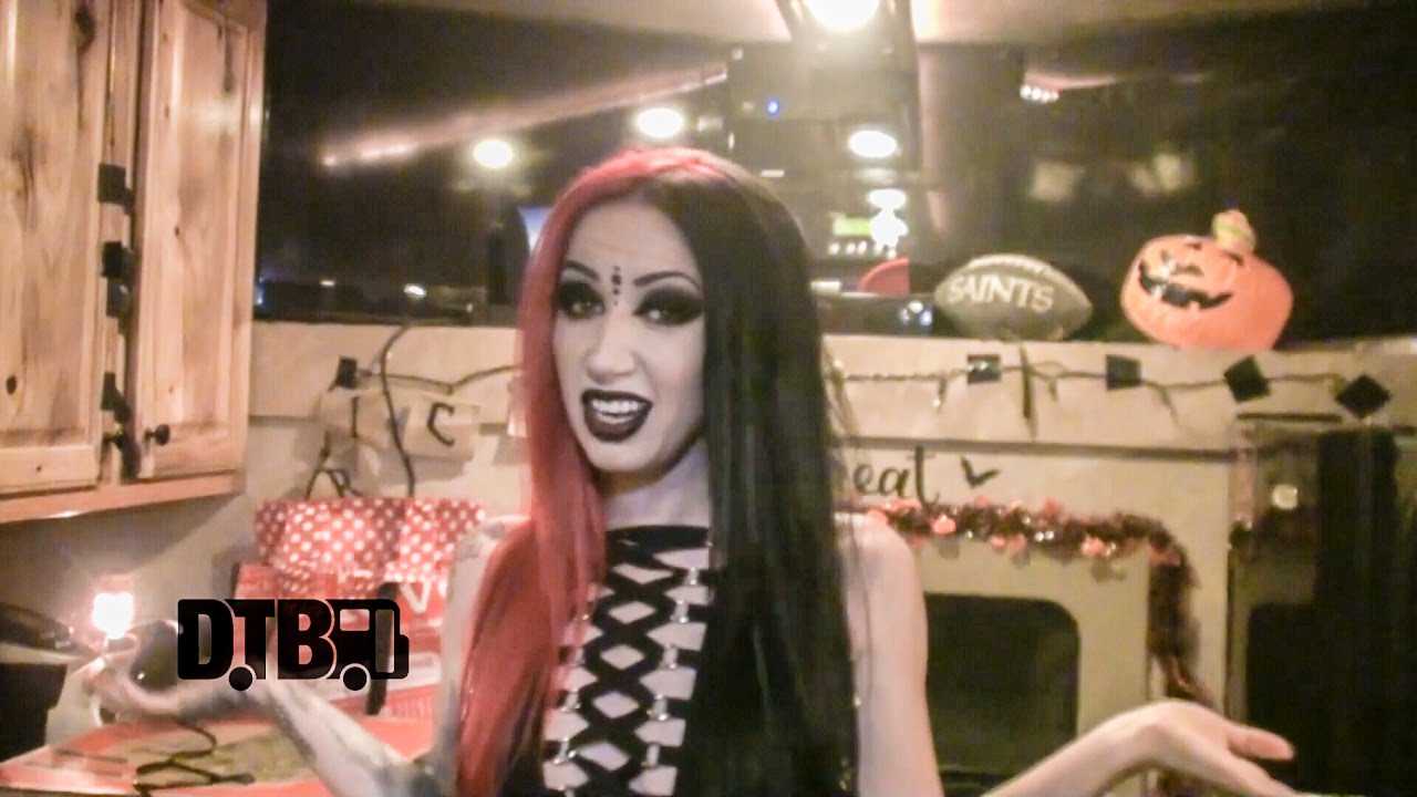 New Years Day - BUS INVADERS Ep. 931