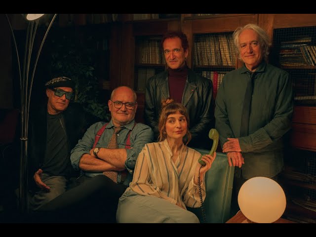 Παρακολούθηση Rita & Os Usados de Qualidade - O que é que tu tens? στο YouTube Παρακολούθηση Rita & Os Usados de Qualidade - O que é que tu tens? στο YouTube