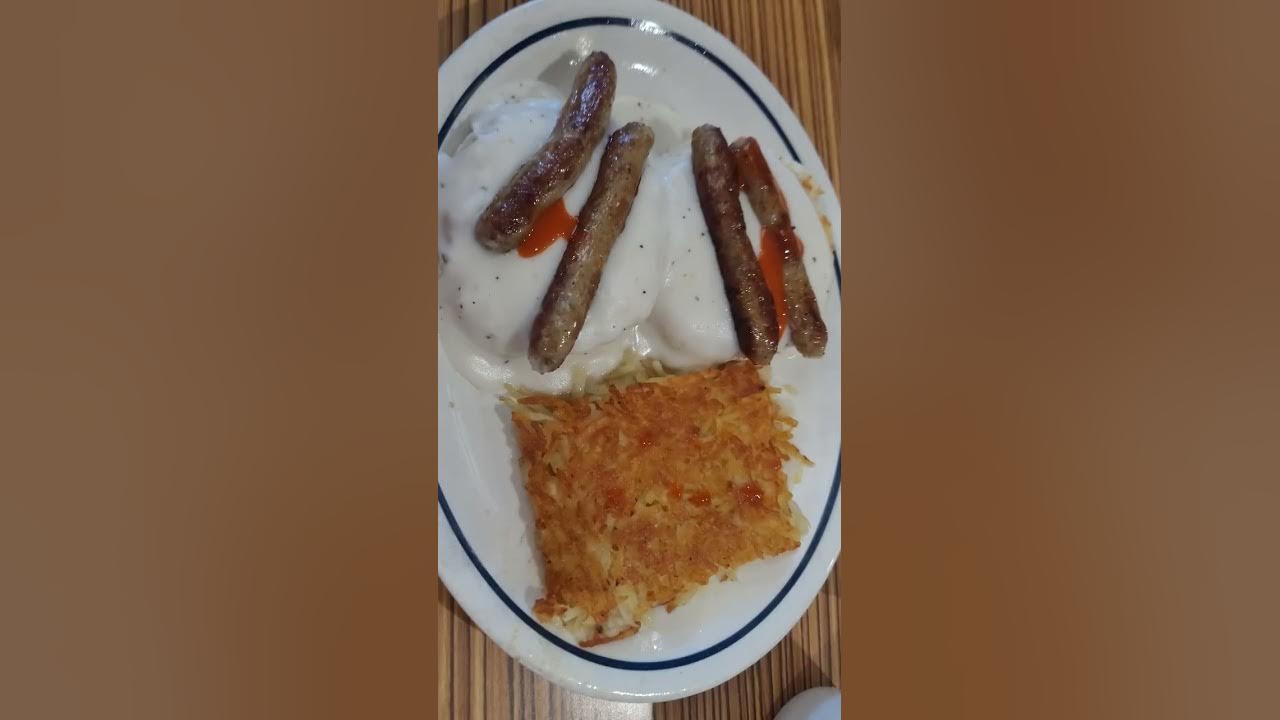 IHOP Buttermilk Biscuit/Gravy and Gingersnap Milkshake Review YouTube