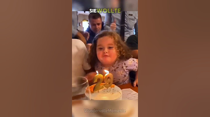 Dieses kleine Mädchen wollte seine Geburtstagskerzen auspusten ❤️